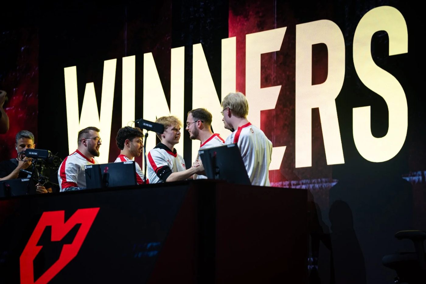 Player reacting mid-match at IEM Cologne